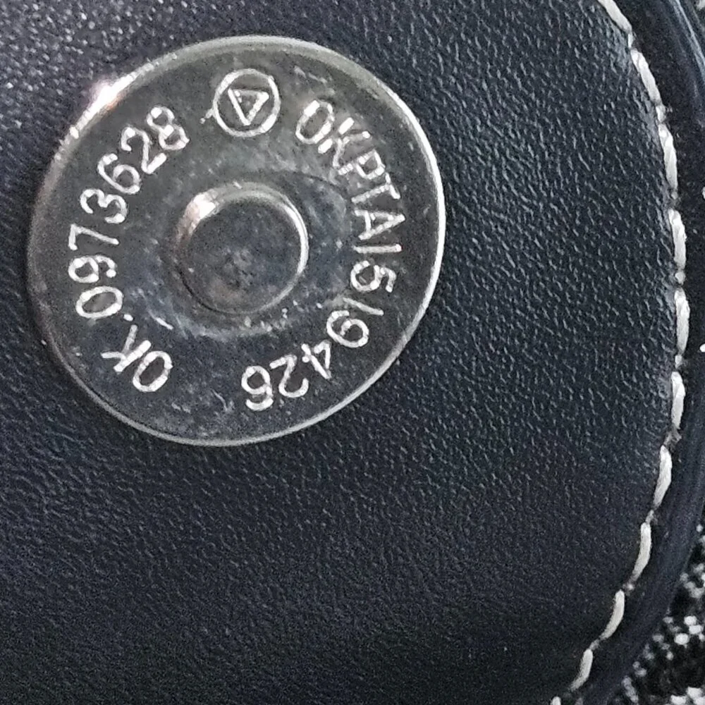 OKPTA BLACK AND GREY PURSE Medium AJUSTABLE STRAP Crossbody Bag